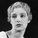 Claire Maynard als Phyllis Shelby, Johnny's Wife