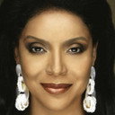 Phylicia Rashād als Mary Anne Creed