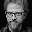 Artur Święs als Doctor Karol