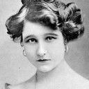 Dora De Winton als Miss Morrison