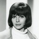 Julie Parrish als Serena Harrison