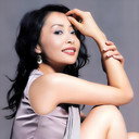 湯盈盈 als Pauline Chan