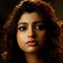 Akanksha Puri als Kiara
