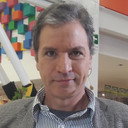 Ricardo Vélez als Surgeon