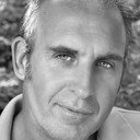 Mark Fauser als Travis