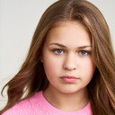 Kinley Moody als Maddox