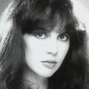 Deborah Reed als Creedence Leonore Gielgud