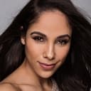 Sandy Tejada als Luna