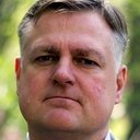 Alex Nerska als Government Lawyer (uncredited)