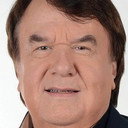 Alain Morisod als Self : Piano