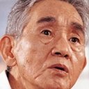 Masami Shimojō als Yakuza Chairman