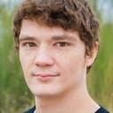 Michael Jones als Sun Wukong (voice)