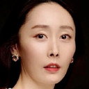 Seo Ye Hee als Protester