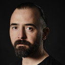 Genti Deçka als Kola
