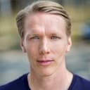 Brett Alexander Davidson als Swede Leader