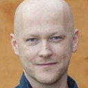 Jakob Mielcke als Host
