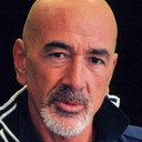 Gilles Benichou als Head of Presence