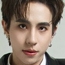 ชินดนัย เดชะวลีกุล als Tom