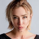 Lauren McKnight als Jetsetter