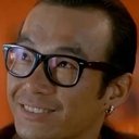 藍靖 als Shek-Tung's court assistant