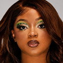Ashanti Wilson als Maya World