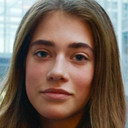 Nicoline Sharma Rubow als Pernille