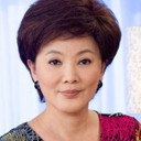 Qin Zhang als 白衣少女