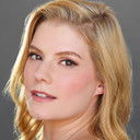 Molly Flanagan als Mrs. Claus Influencer