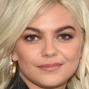 Louane als Self : Guest