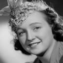 Marilyn Harris als Little Maria