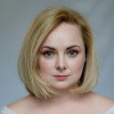 Валентина Вовченко als Aunt Natasha