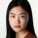 Vy Nguyen als Young Nelly