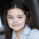 Murphee Bloom als Gwen