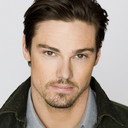 Jay Ryan als Joel Collins / Detective Ben Wesley