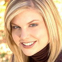 Katie Wahlquist als Co-ed