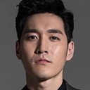 조용근 als Agent
