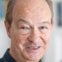 Peter Bradshaw als Peter