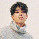 Han Seung-woo als Self - Contestant