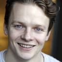 Sam Rintoul als Henri Maes