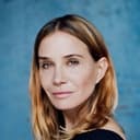 Nadeshda Brennicke als Katja