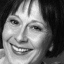 Susan Pellegrino als Secretary