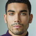 Dane Williams als Alec