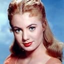 Shirley Jones als Nurse Gina Rowe