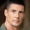 Joseph Michael Harris als Dr. Jan Werner