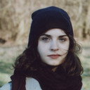 Indra de Bruyn als Andrea (age 21)