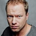 Maciej Stuhr als Sebastian Tretyn