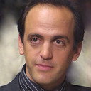 Yoram Hattab als Victor Gabay