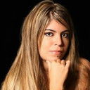 Raquel Pacheco als Hostess do restaurante