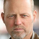David Mogentale als Protester