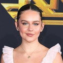 Ashley Ray Keefe als Julie